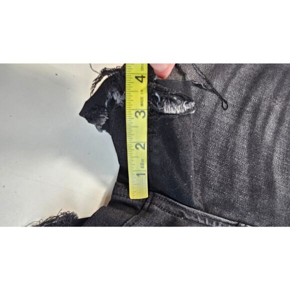 NWT Zenana sz S black grunge stretch pull on shorts raw hem comfort casual NEW - Picture 6 of 7